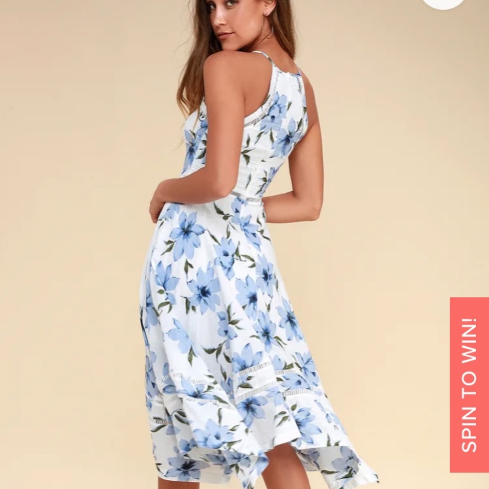 Lulu’s Zahara Blue and White Floral Midi Dress